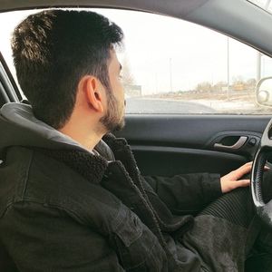 Meet your Posher, Syed